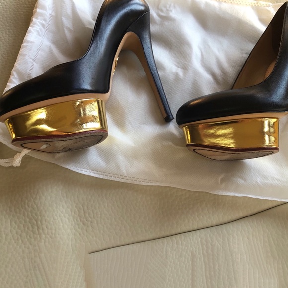 Charlette Olympia Dolly Letter Platform - Picture 7 of 16